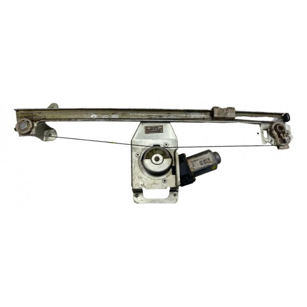 Máquina Vidro Traseira Esquerda Mahindra 2008 2009 A 2011